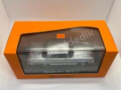 Minichamps 1:43 Mercedes-Benz 280 SE 3.5 Coupé 1970 – Silver (940038120) | Die-cast Model Araba