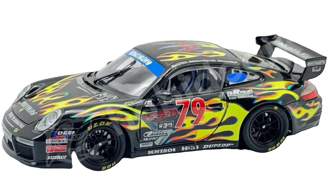 Minichamps 1:43 Porsche 911 GT3 RS Sally #79 (400046979) | Die-cast Model Araba