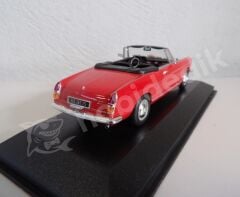 Peugeot 404 Cabriolet 1962 Red
