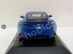 Minichamps 1:43 Porsche 911 (992) Turbo S Coupé Sport Design 2021 – Shark Blue (410060072) | Die-cast Model Araba