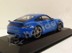 Minichamps 1:43 Porsche 911 (992) Turbo S Coupé Sport Design 2021 – Shark Blue (410060072) | Die-cast Model Araba