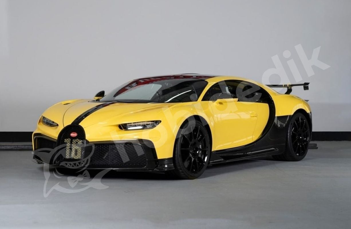 Bugatti Chiron Pur Sport Yellow