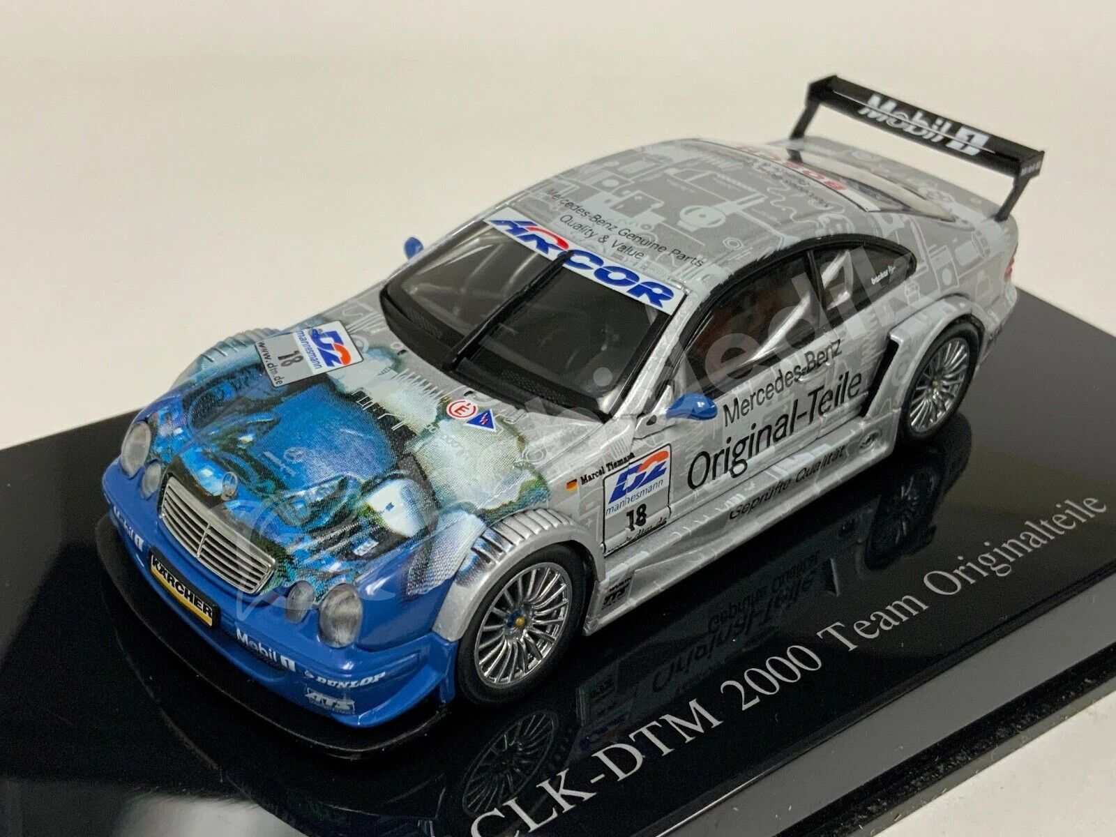 AutoArt 1:43 Mercedes-Benz CLK DTM #18 – DTM 2000 (B66961906) | Die-cast Model Araba