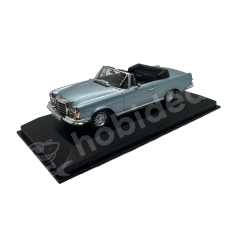Minichamps 1:43 Mercedes-Benz 280 SE 3.5 Cabriolet (W111, 1970) Light Blue Metallic (940038131) | Die-cast Model Araba