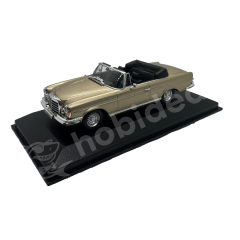 Minichamps 1:43 Mercedes-Benz 280 SE 3.5 Cabriolet (W111, 1970) – Gold Metallic (940038130) | Die-cast Model Araba