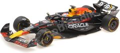 Minichamps 1:18 Red Bull Racing RB20 – Max Verstappen Winner Japanese GP 2024 (110240401) | Model Araba