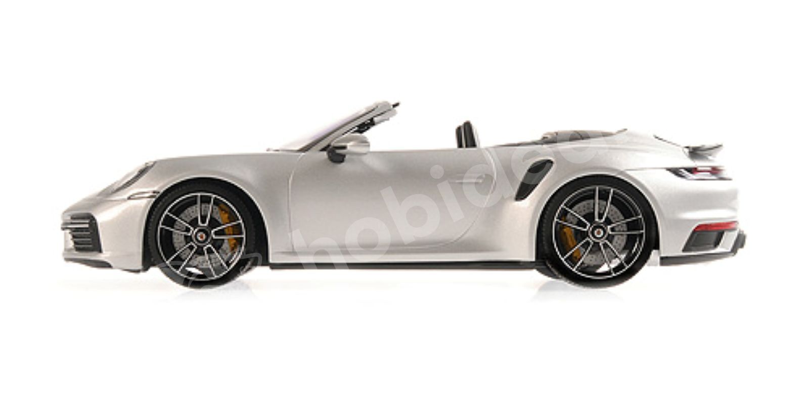 Minichamps 1:18 Porsche 911 (992) Turbo S Cabriolet 2020 Silver (155069082) | Model Araba