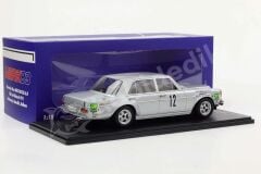 1:18 Mercedes Benz AMG 300 SEL 6.8 #12