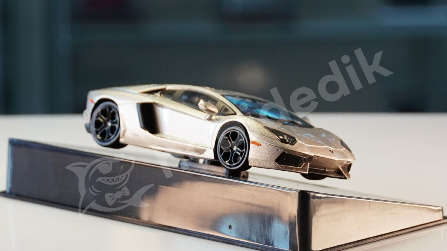 Hot Wheels Elite 1:43 Lamborghini Aventador LP700-4 “The Dark Knight Rises” (BCK06) | Model Araba