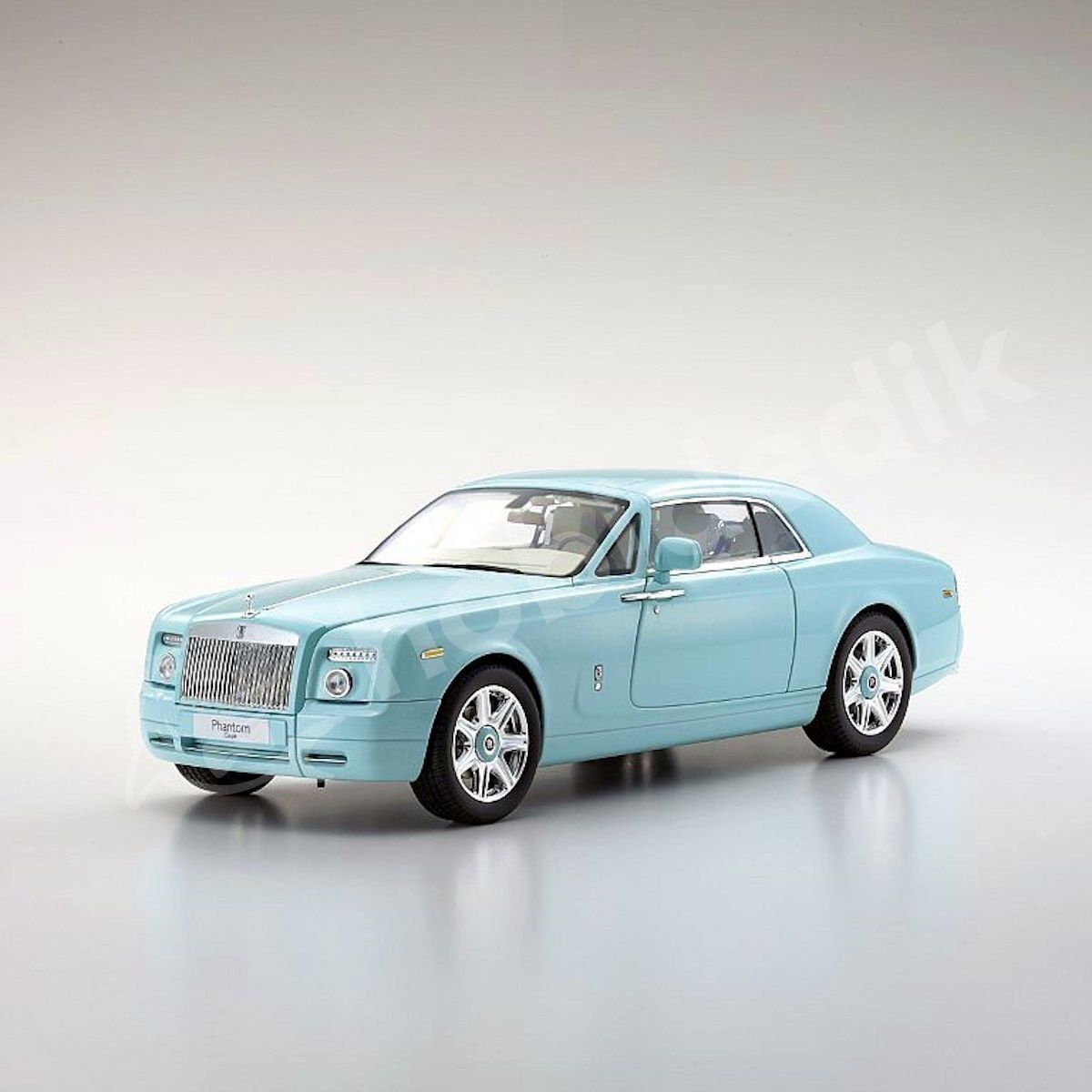 Kyosho 1:18 Rolls-Royce Phantom Coupé – Turkuaz (KYO8862TB / KS08862TBL) | Die-cast Model Araba