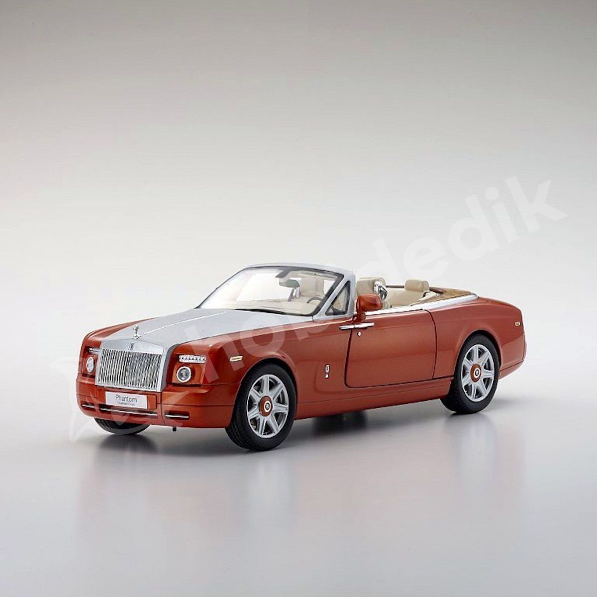 1:18 Kyosho Rolls‑Royce Phantom Drophead Coupé Turuncu