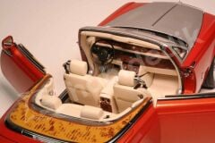 1:18 Kyosho Rolls‑Royce Phantom Drophead Coupé Turuncu