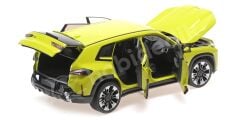 1:18 Minichamps 110023302 BMW XM (G09) YELLOW 2023