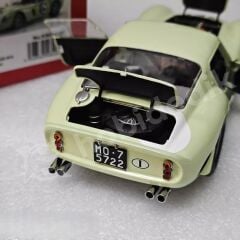 1:18 Kyosho KYO8438C0 Ferrari 250 GTO 1962 – #15