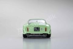 Kyosho 1:18 Ferrari 250 GTO #15 – 1962 Goodwood Tourist Trophy Winner (KYO8438C0) | Die-cast Model Araba