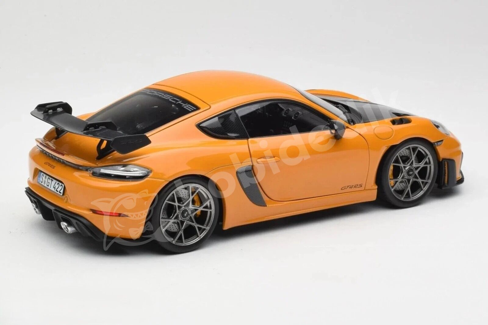 Norev 1:18 Porsche Cayman GT4 RS Weissach Pack 2023 (187252) | Model Araba