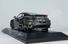 Minichamps 1:18 Porsche 911 (992) Sport Classic 2022 – Gri Metalik (155062002) | Model Araba