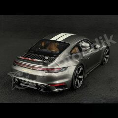 Minichamps 1:18 Porsche 911 (992) Sport Classic Coupé 2022 (110069201) | Model Araba
