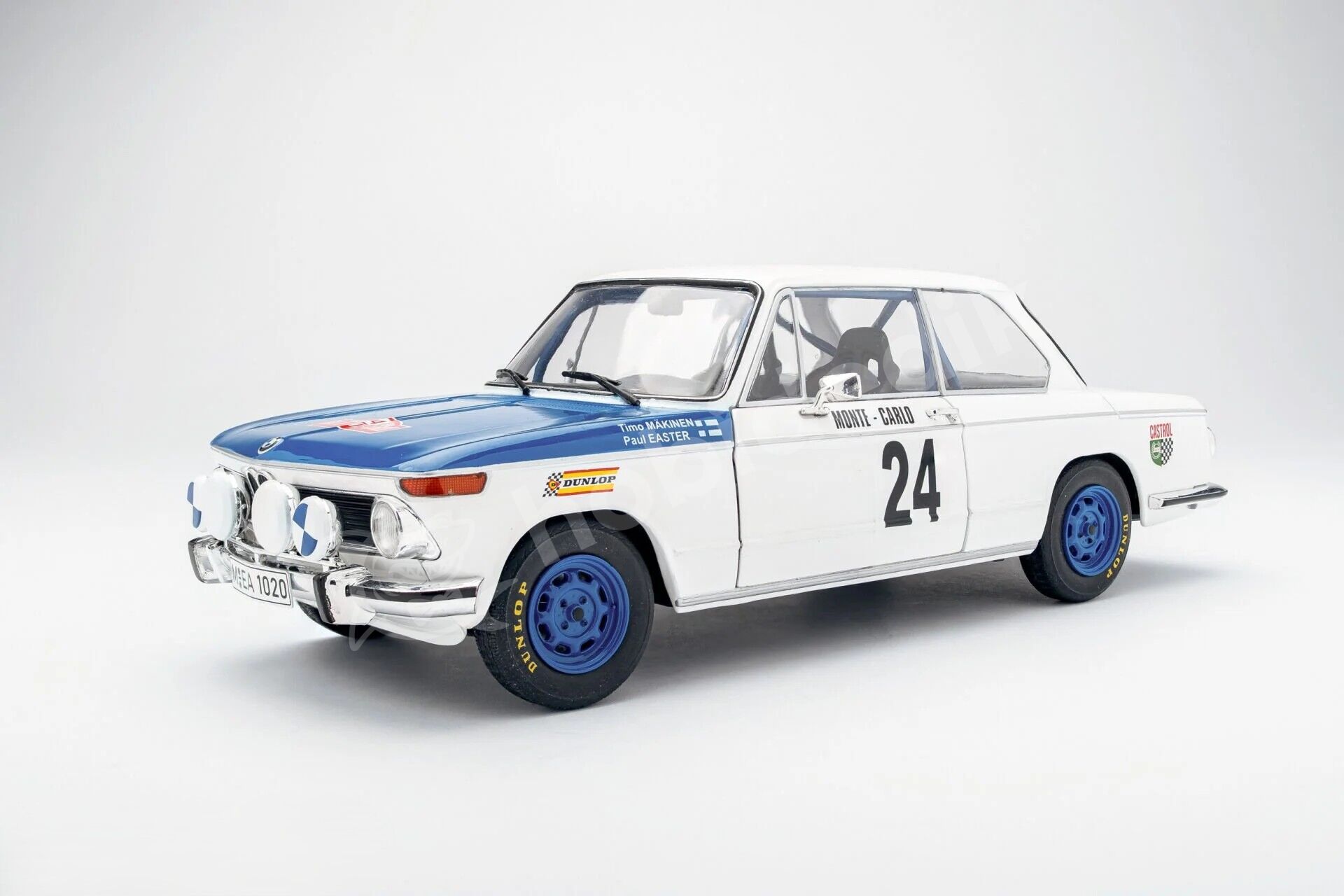 Solido 1:18 BMW 2002 Tii – Rallye Monte-Carlo – 1969 (S1808603) | Die-cast Model Araba