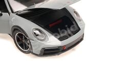 Minichamps 1:18 Porsche 911 (992) Dakar Coupé 2022 Green Metallic (110062071) | Die-cast Model Araba