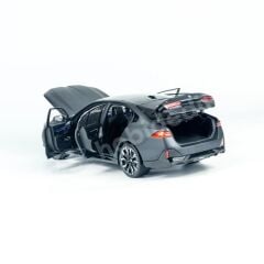 Minichamps 1:18 BMW 5-SERIES i5 (G60) 2023 Matt Grey (110023401) | Model Araba