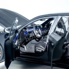 Minichamps 1:18 BMW 5-SERIES i5 (G60) 2023 Matt Grey (110023401) | Model Araba