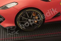 MR Collection 1:18 Ferrari 812 Competizione (FE033SE2) 49 Adet | Model Araba