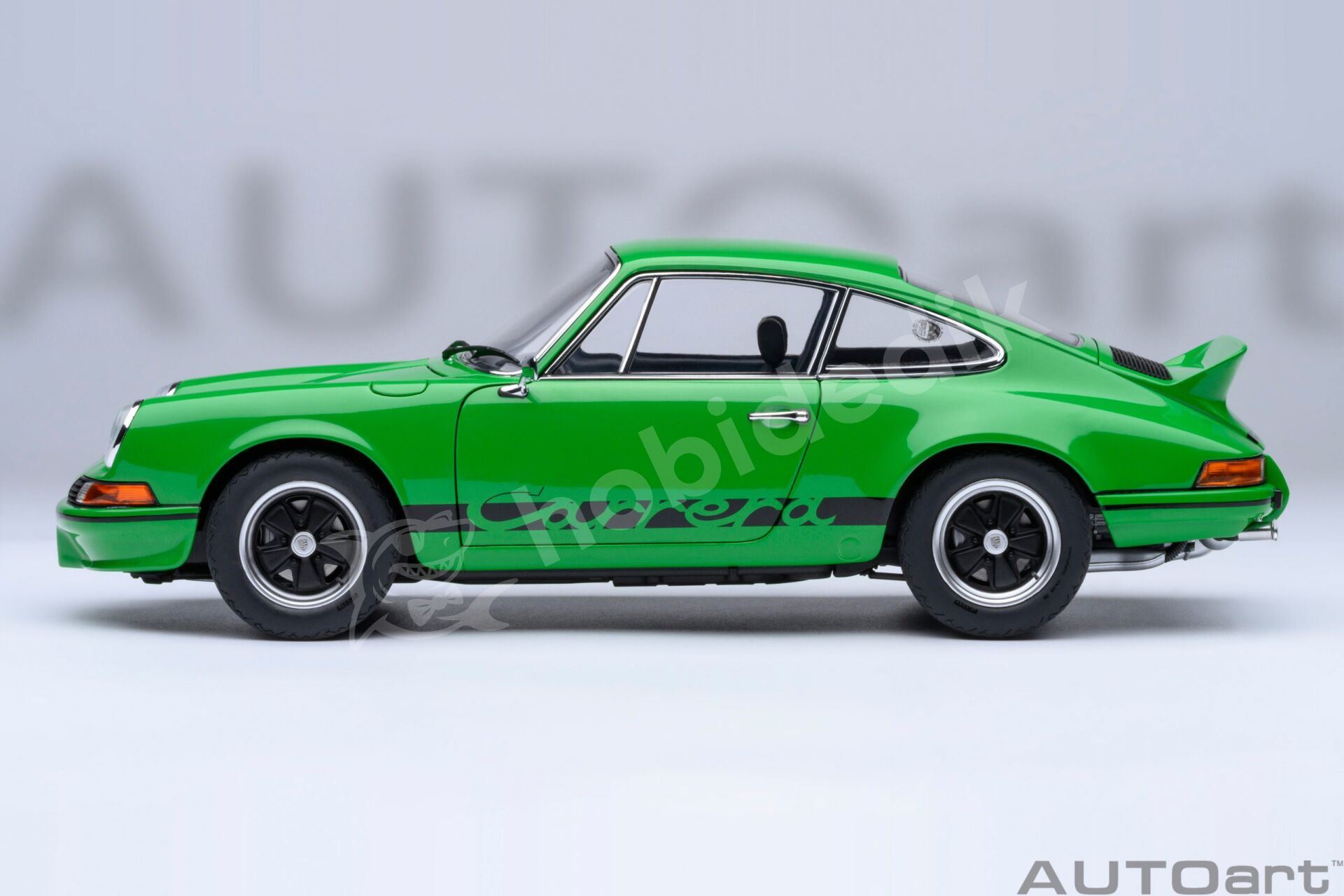 AutoArt 1:18 Porsche 911 Carrera 2.7 RS Viper Green / Black Stripes (78034) | Model Araba