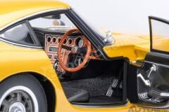 AutoArt 1:18 Toyota 2000GT 1967 Gold (79549) | Model Araba