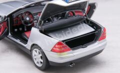 Norev 1:18 Mercedes-Benz SLK 1996 Brilliant Silver (183020) | Model Araba