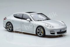 Norev 1:18 Porsche Panamera Turbo 2009 Silver (187609) | Model Araba