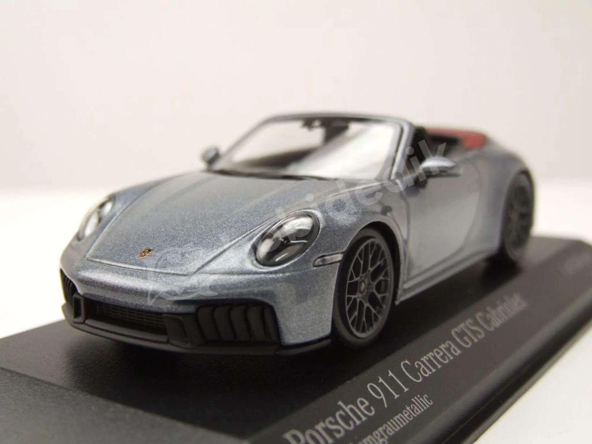 Minichamps 1:43 Porsche 911 Carrera GTS Cabriolet (992.2) (410064132) | Model Araba