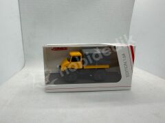 Schuco 1:64 Mercedes-Benz Unimog U406 Truck (1966) (64U00001) | Model Araç