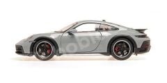 Minichamps 1/18 PORSCHE 911 DAKAR – 2022 – Yeşil Metalik - 110 062071