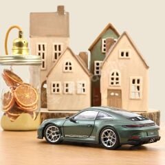 Norev 1/18 Porsche 911 S/T 2023 Malachite green metallic - 187472