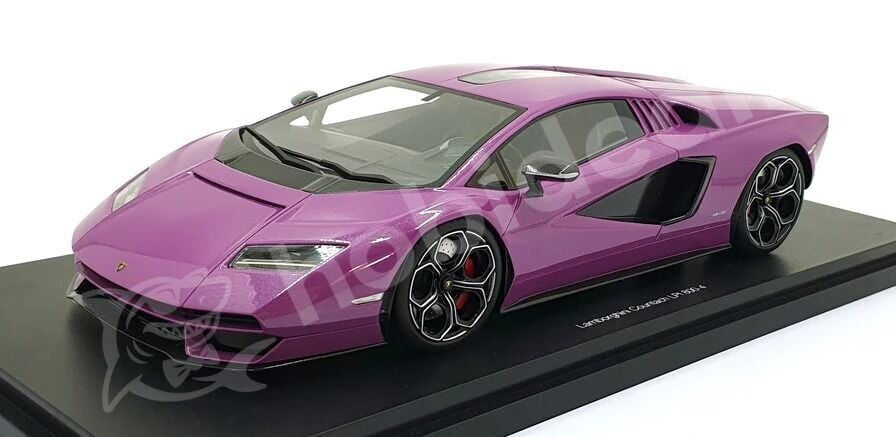 Top Speed 1/18  Lamborghini Countach LPI 800-4 - Purple - TS0624