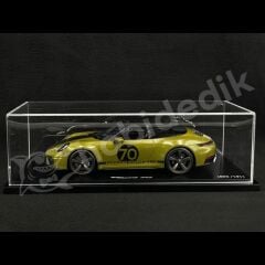 Spark Models 1/18 Porsche 911 Spirit 70 - Olive Neo