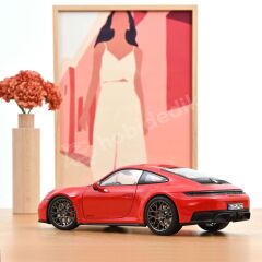 Norev 1/18 Porsche 911 Carrera 4 GTS 2025 Guards Red - 187171